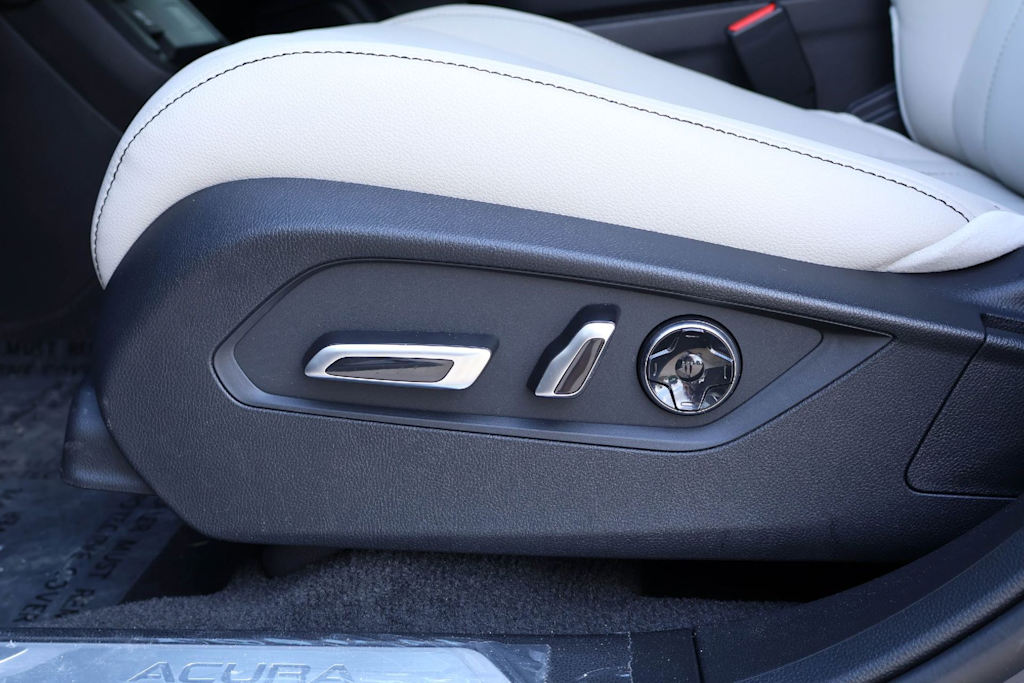 Thumbnail: 2026 Acura RDX - 24