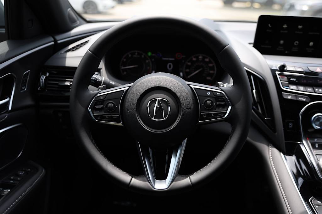 Thumbnail: 2026 Acura RDX - 14