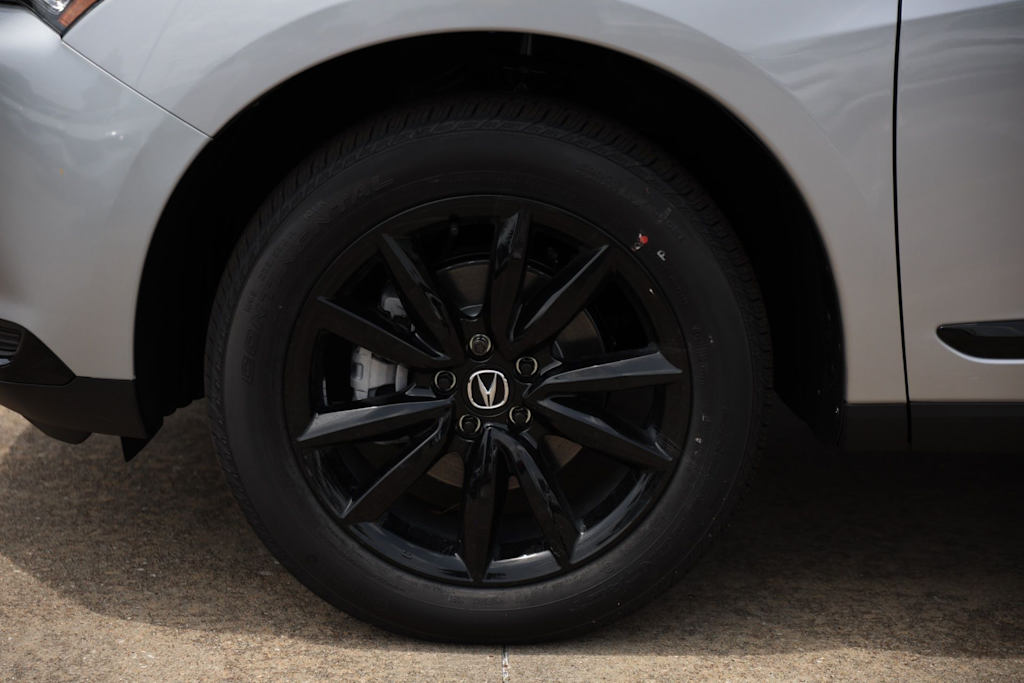 Thumbnail: 2026 Acura RDX - 8