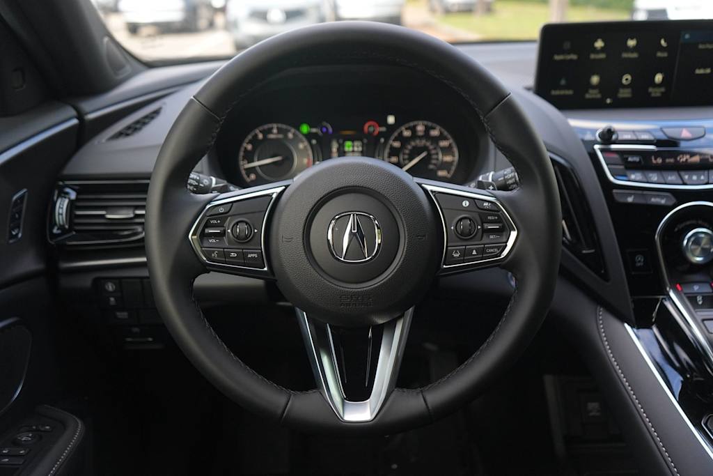 Thumbnail: 2025 Acura RDX - 13