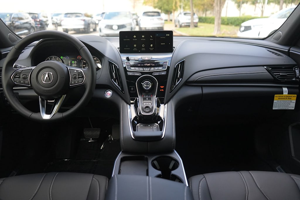 Thumbnail: 2025 Acura RDX - 9