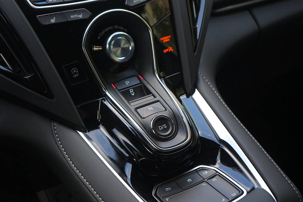 Thumbnail: 2025 Acura RDX - 21