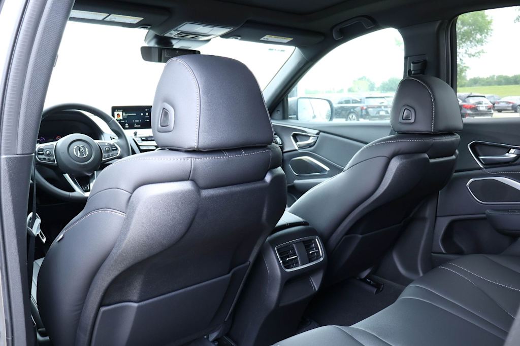 Thumbnail: 2026 Acura RDX - 13