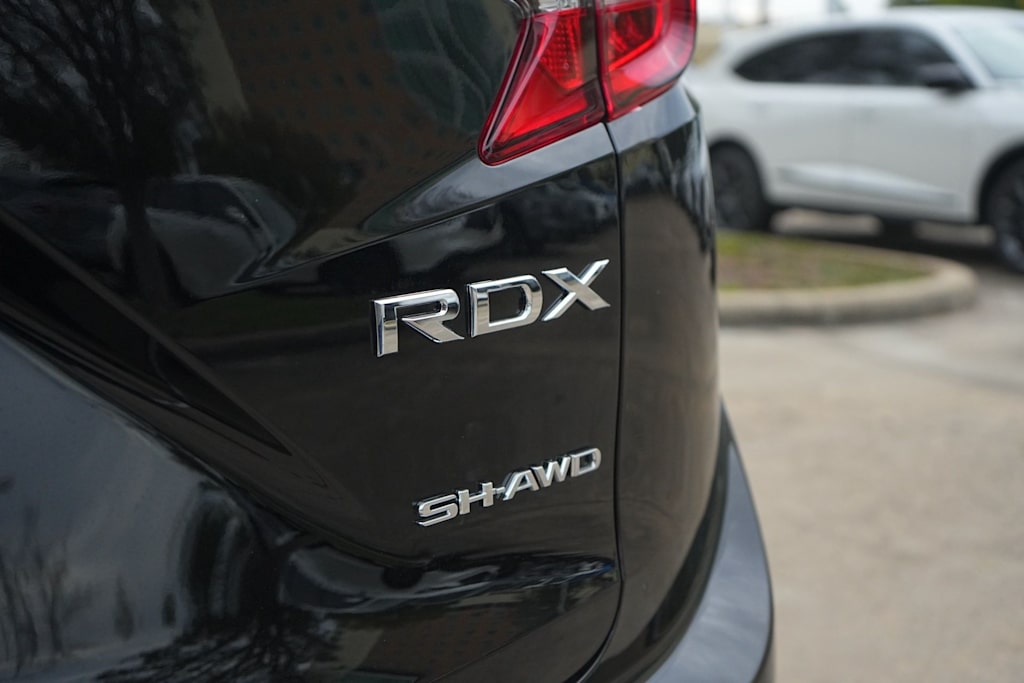 Thumbnail: 2025 Acura RDX - 7