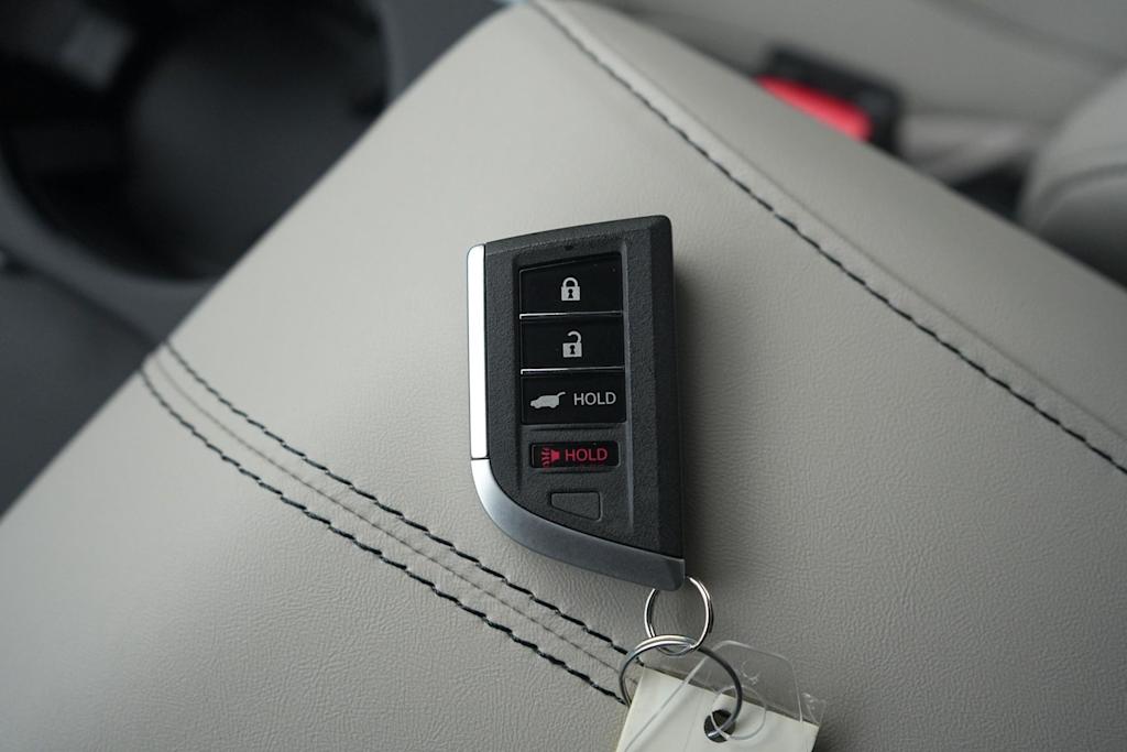 Thumbnail: 2025 Acura RDX - 19