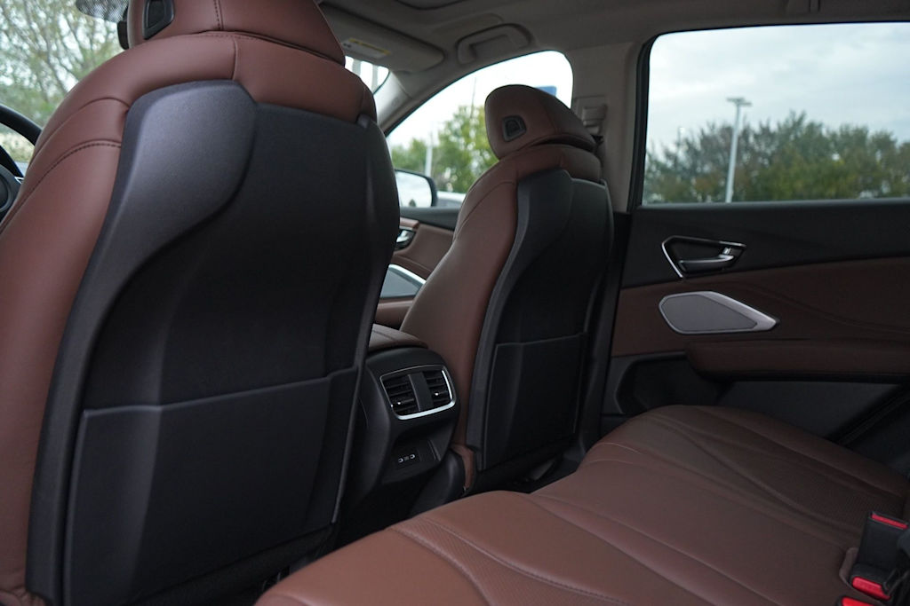 Thumbnail: 2025 Acura RDX - 13