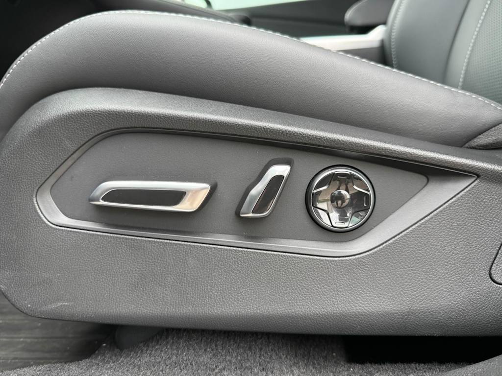 2025 Acura RDX Technology 23