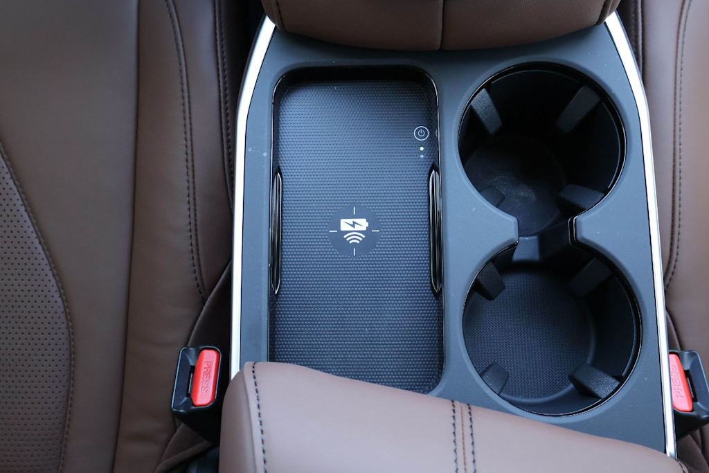 Thumbnail: 2026 Acura RDX - 24