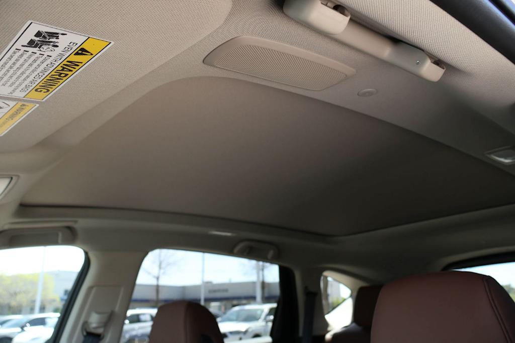 Thumbnail: 2026 Acura RDX - 27