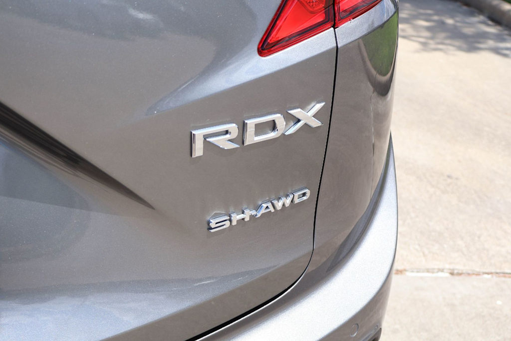 Thumbnail: 2024 Acura RDX - 7