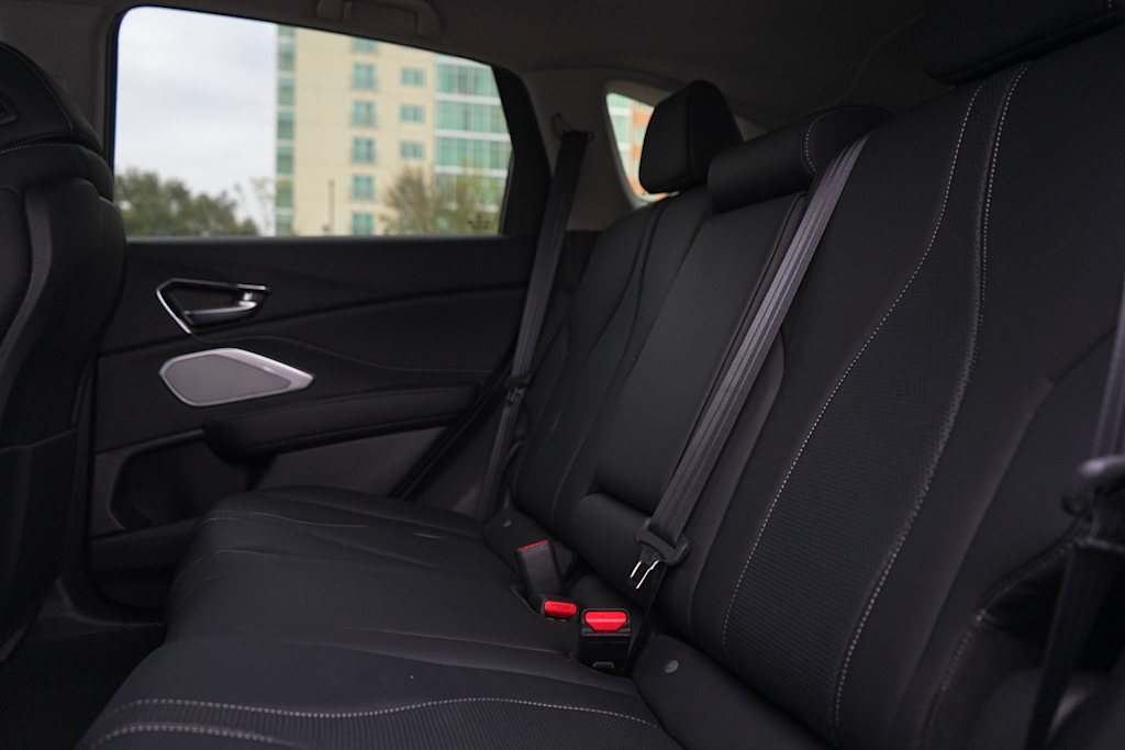 Thumbnail: 2025 Acura RDX - 20