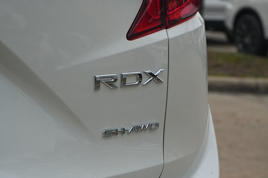 Thumbnail: 2025 Acura RDX - 7