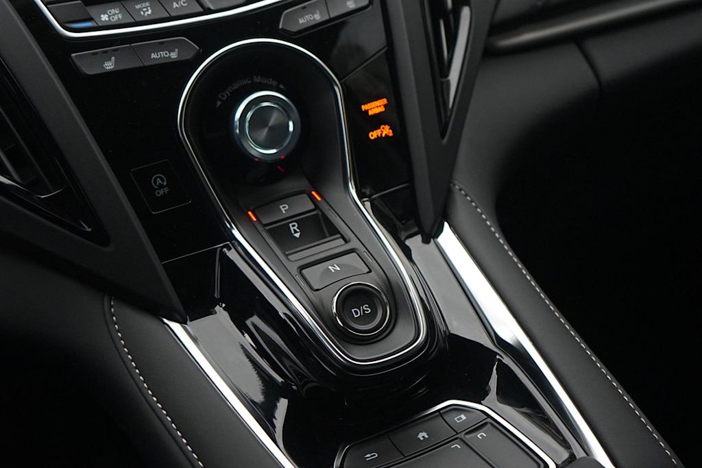 Thumbnail: 2025 Acura RDX - 16