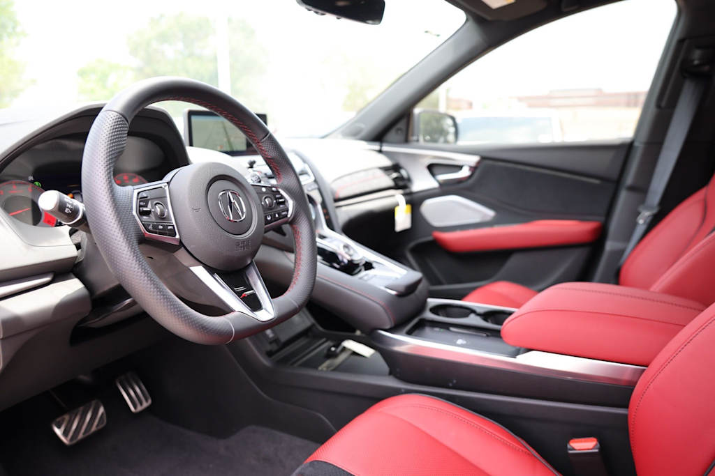 Thumbnail: 2026 Acura RDX - 2