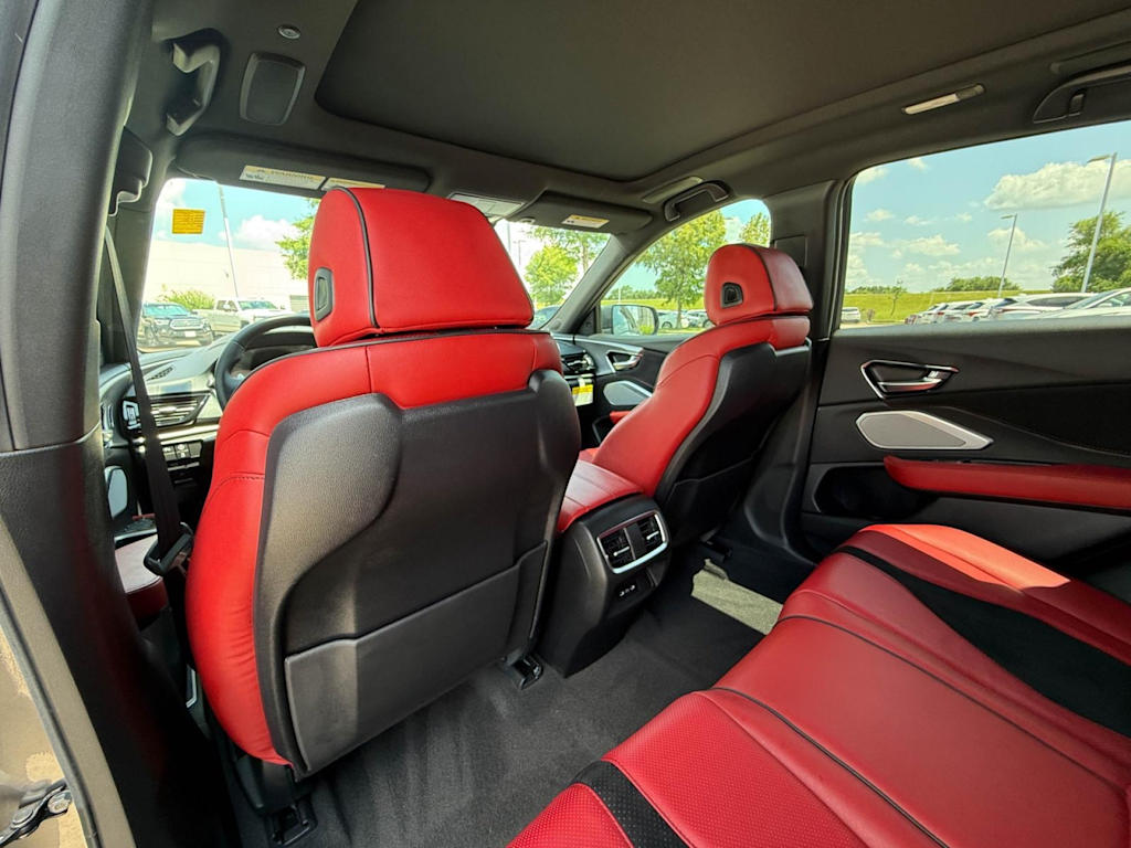2025 Acura RDX Base 13