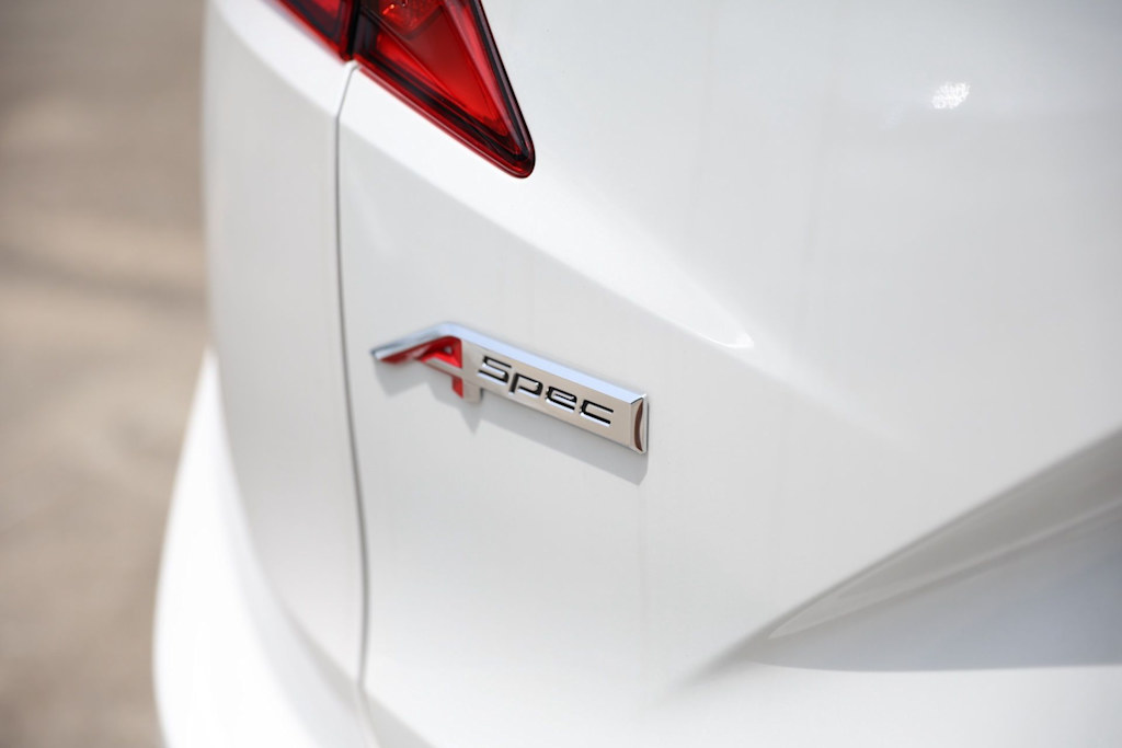 Thumbnail: 2026 Acura RDX - 7