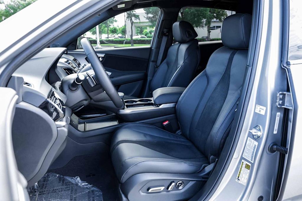 Thumbnail: 2025 Acura RDX - 11