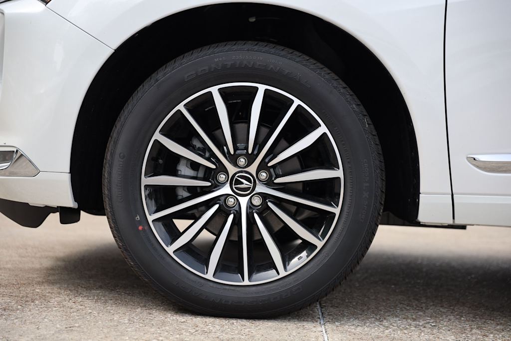 Thumbnail: 2026 Acura RDX - 8