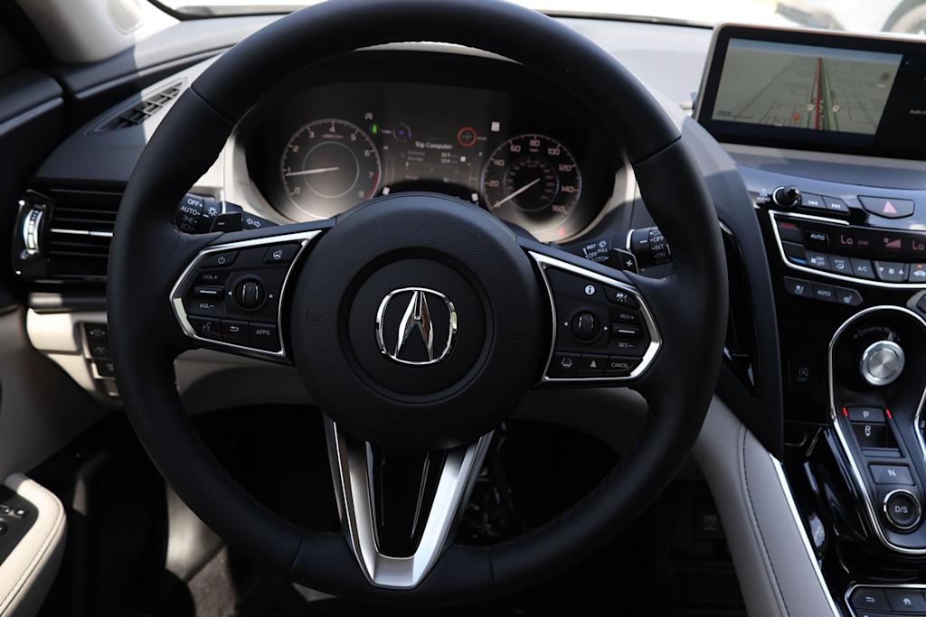 Thumbnail: 2026 Acura RDX - 10