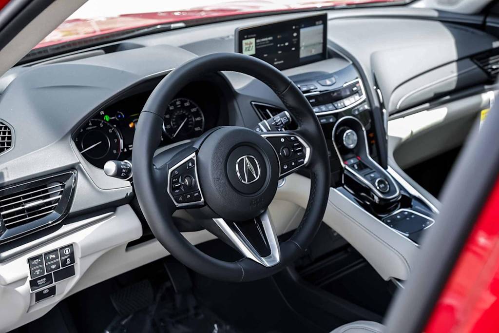 Thumbnail: 2025 Acura RDX - 2