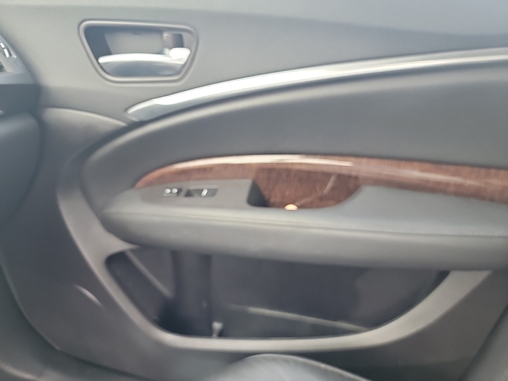 Thumbnail: 2019 Acura MDX - 10