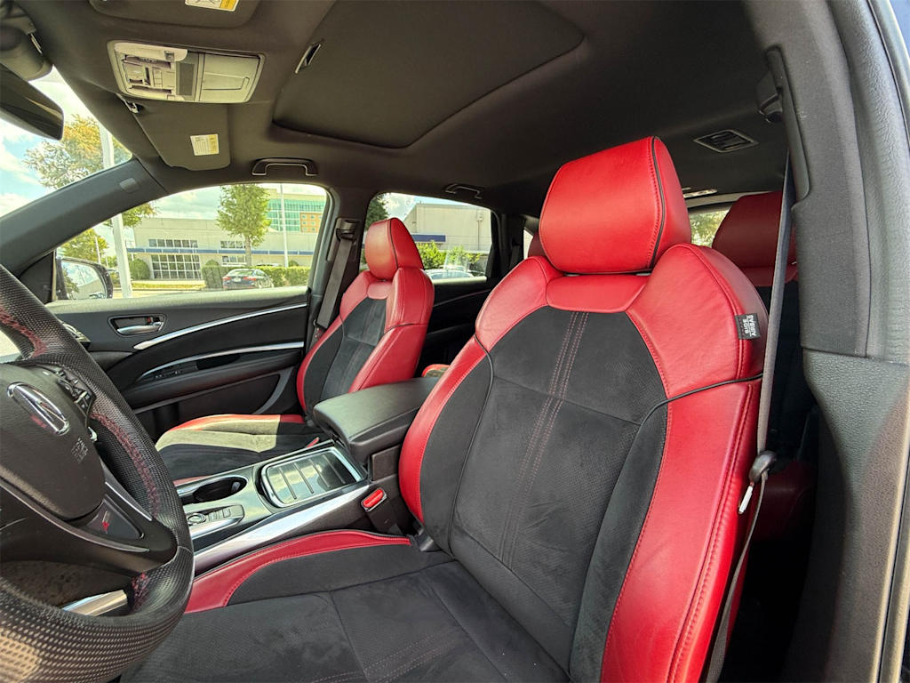 Thumbnail: 2019 Acura MDX - 10