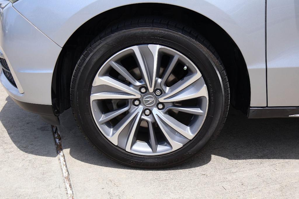 Thumbnail: 2017 Acura MDX - 8