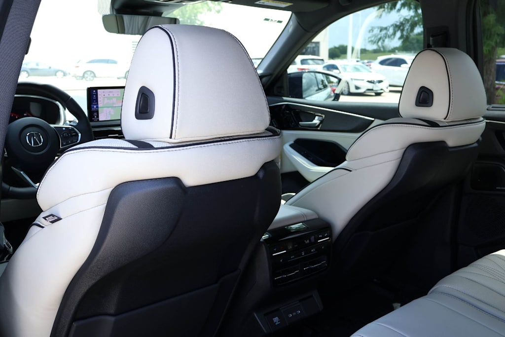 Thumbnail: 2026 Acura MDX - 12