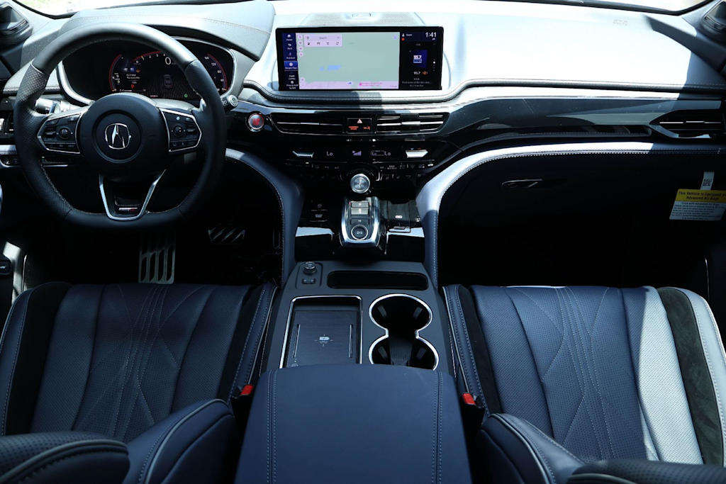 Thumbnail: 2026 Acura MDX - 10