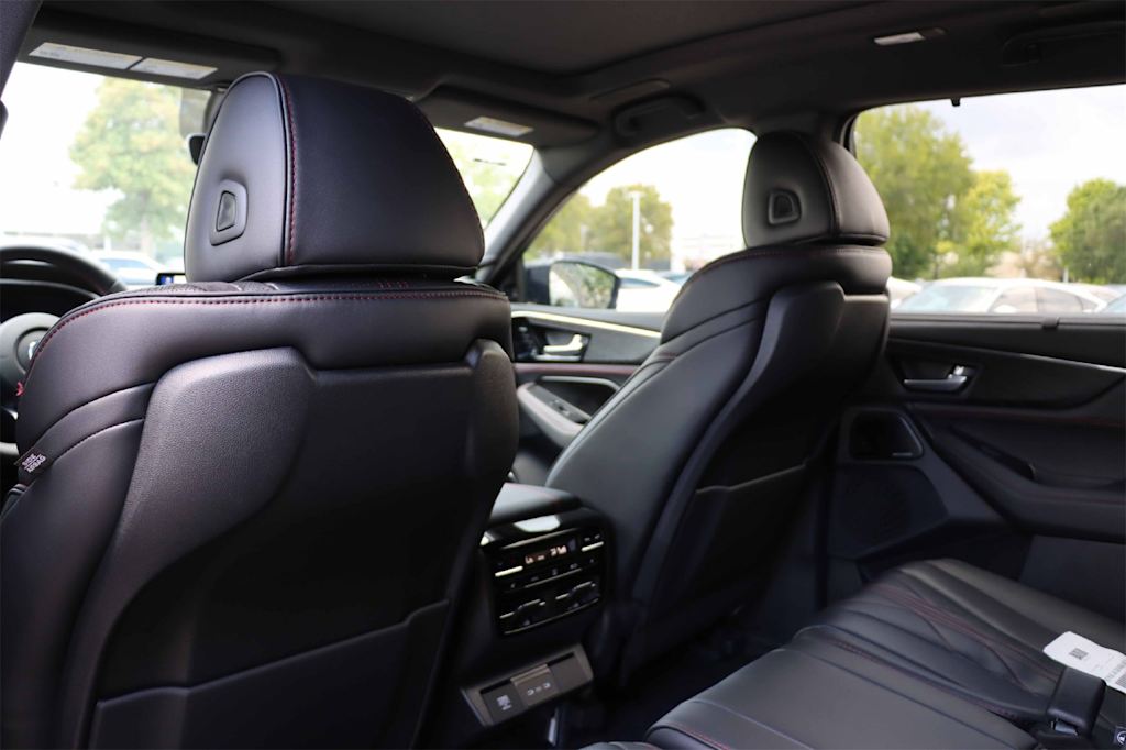 Thumbnail: 2026 Acura MDX - 13