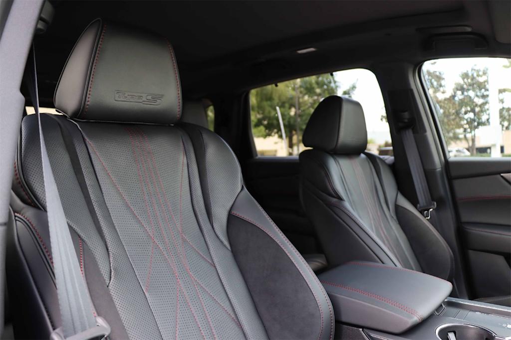 Thumbnail: 2026 Acura MDX - 12