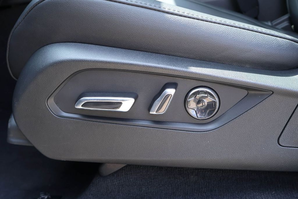 Thumbnail: 2024 Acura MDX - 23