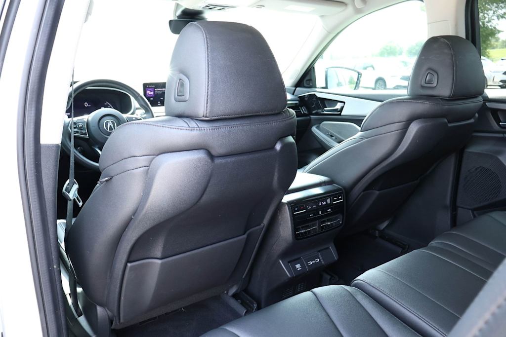 Thumbnail: 2024 Acura MDX - 13