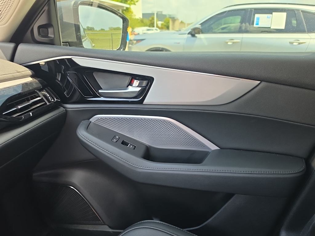 Thumbnail: 2026 Acura MDX - 12