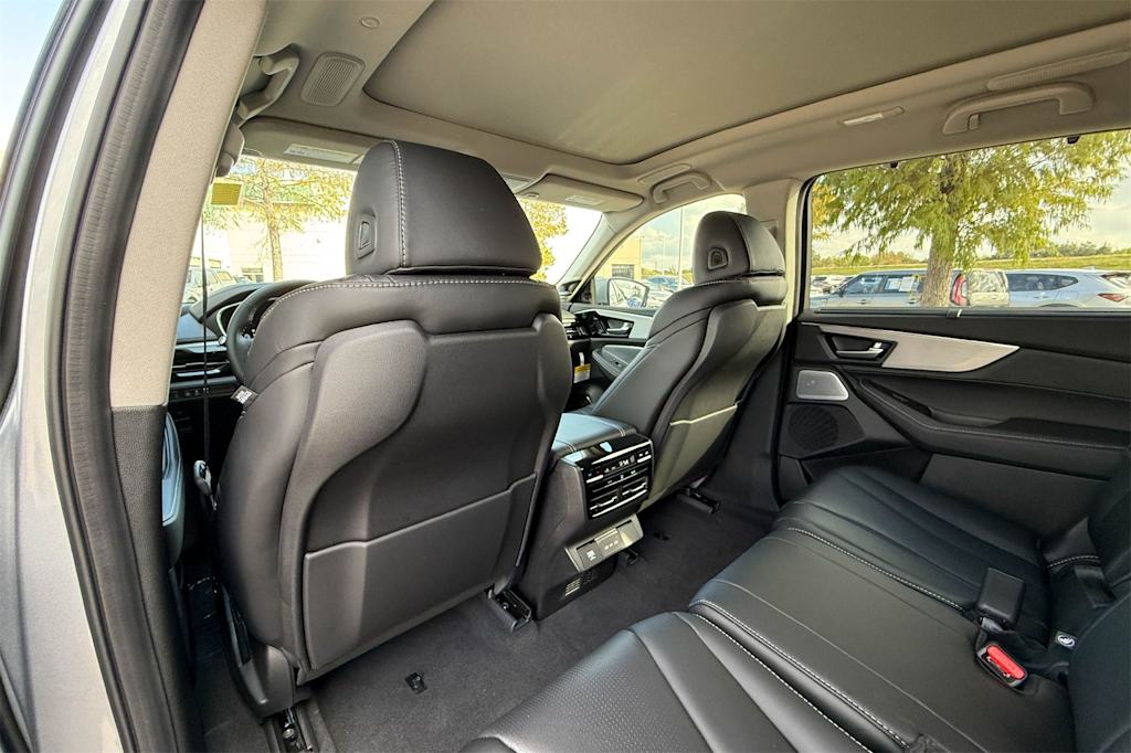 Thumbnail: 2026 Acura MDX - 13