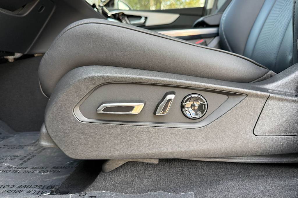 Thumbnail: 2026 Acura MDX - 24