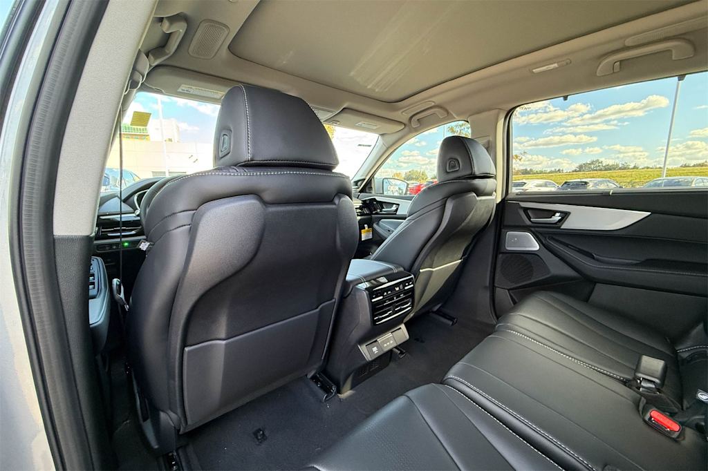 Thumbnail: 2026 Acura MDX - 13