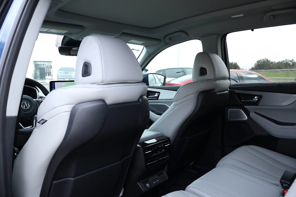 Thumbnail: 2026 Acura MDX - 13