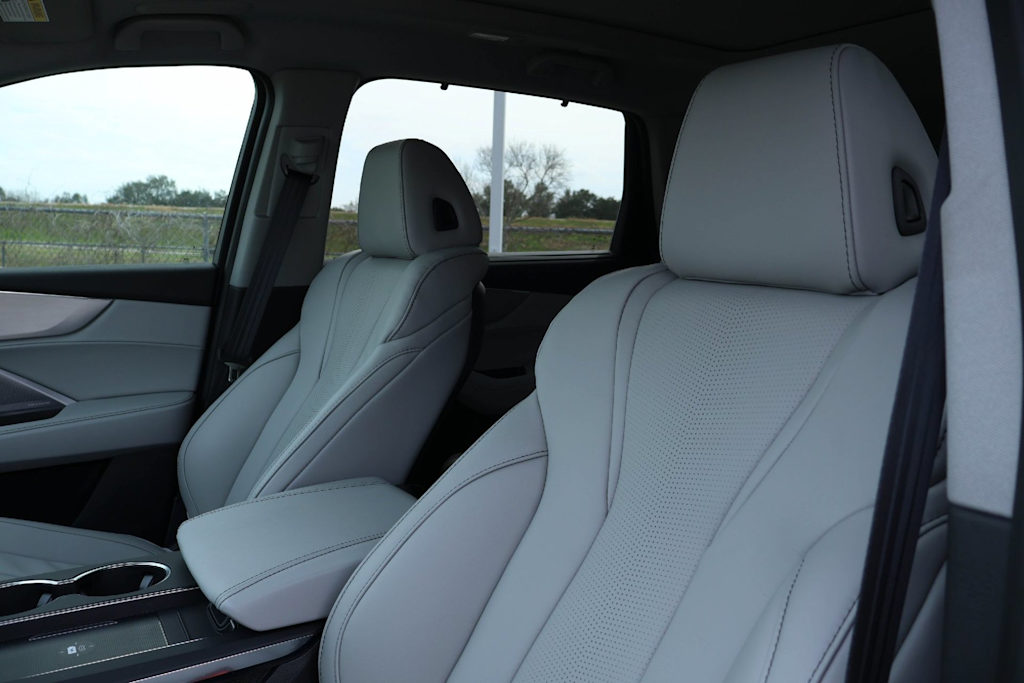 Thumbnail: 2026 Acura MDX - 11