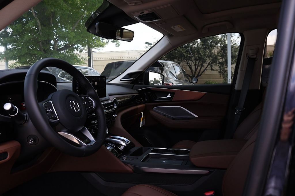 Thumbnail: 2026 Acura MDX - 10