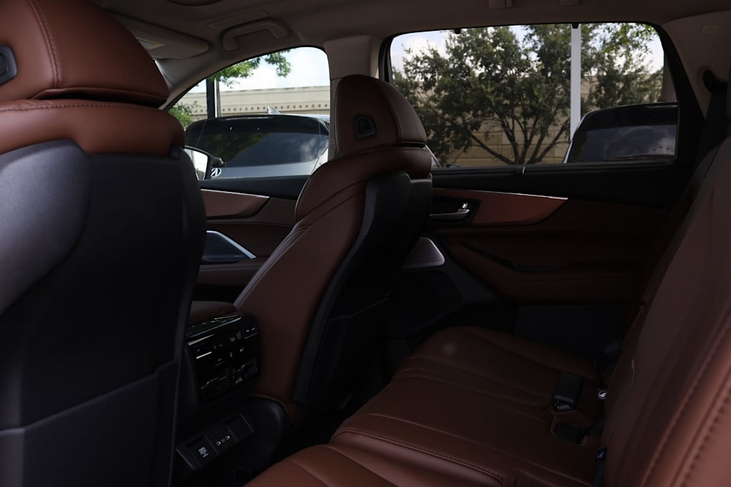 Thumbnail: 2026 Acura MDX - 12