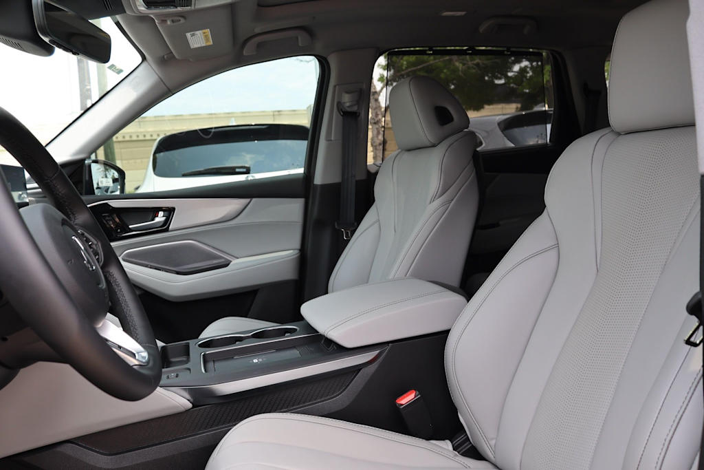 Thumbnail: 2026 Acura MDX - 11