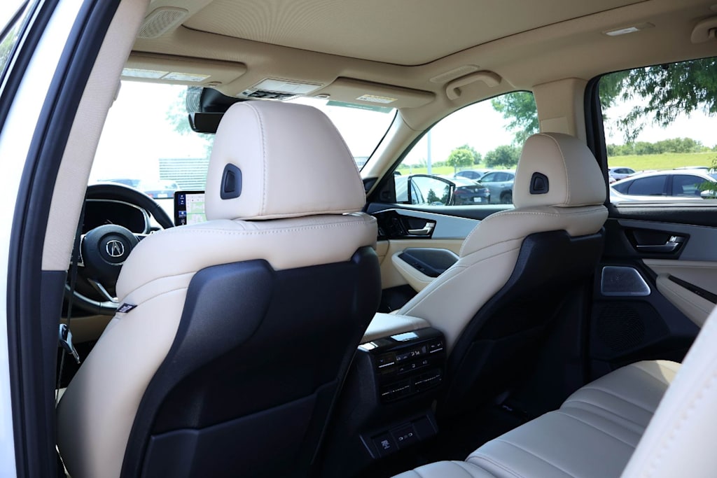 Thumbnail: 2025 Acura MDX - 13