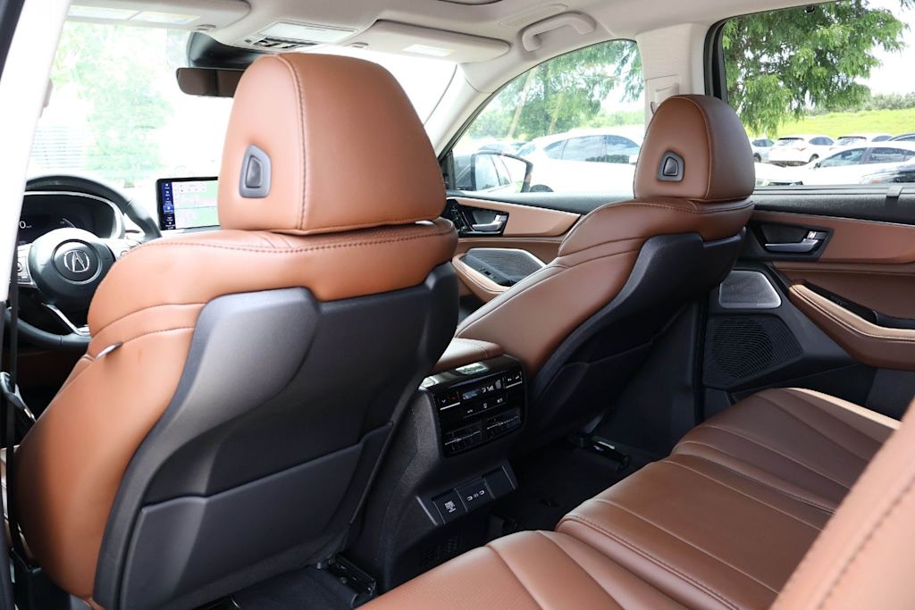 Thumbnail: 2026 Acura MDX - 13