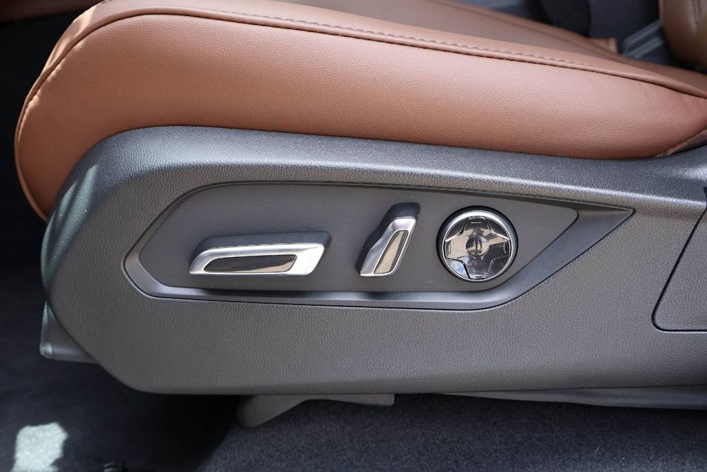 Thumbnail: 2026 Acura MDX - 23