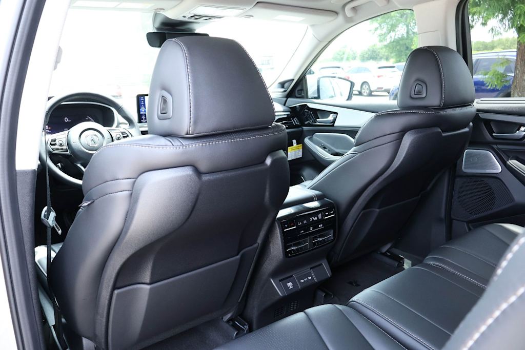 Thumbnail: 2026 Acura MDX - 13