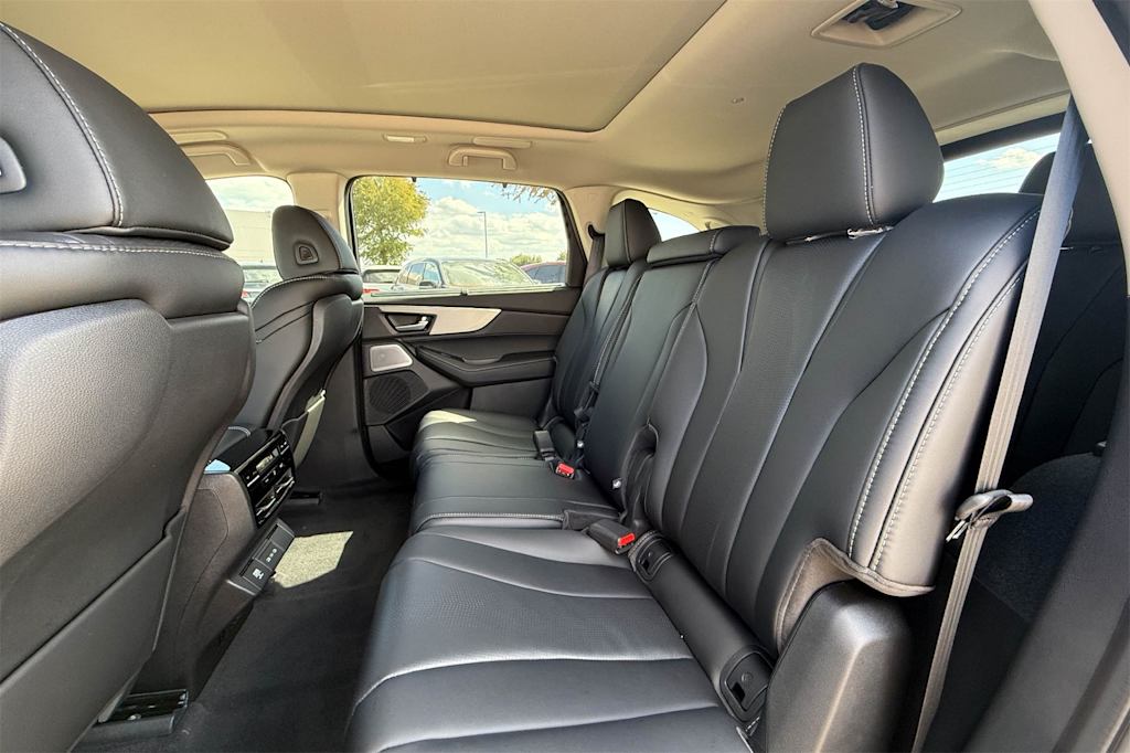 Thumbnail: 2026 Acura MDX - 21