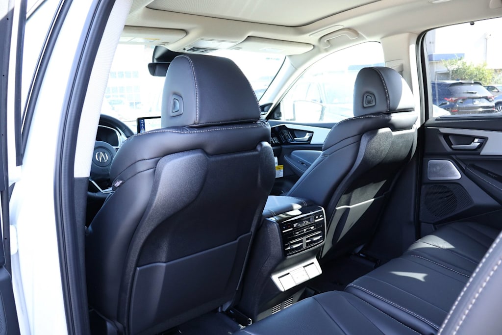 Thumbnail: 2026 Acura MDX - 13