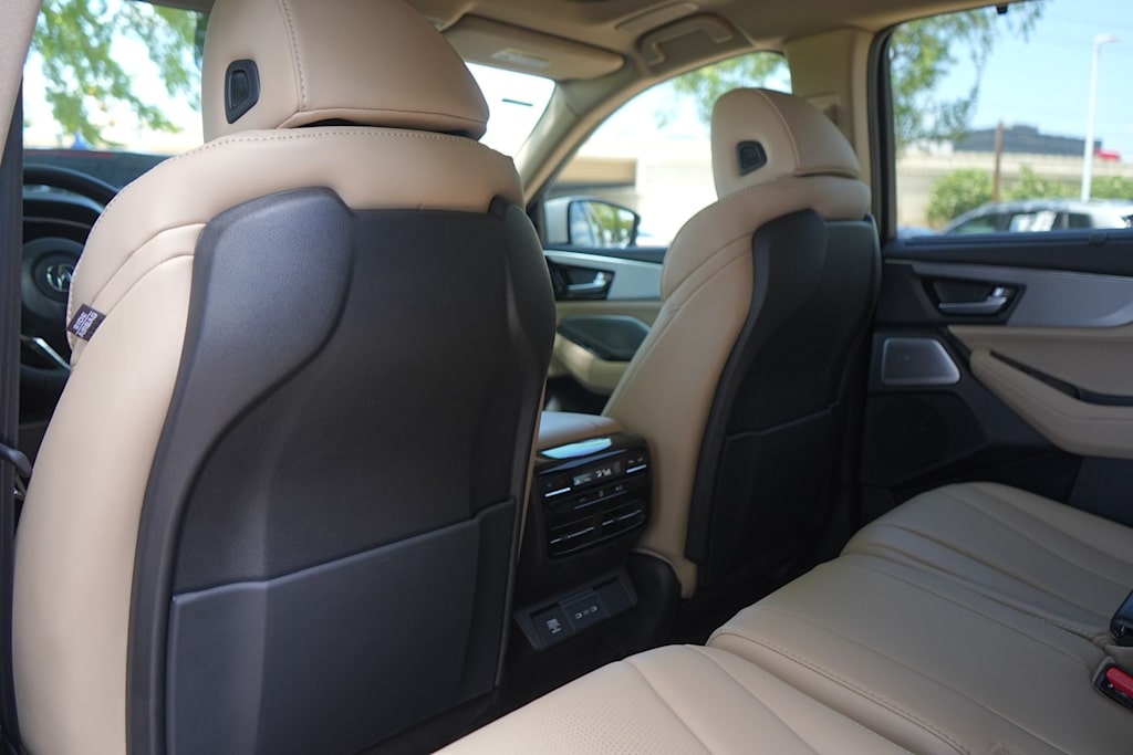 Thumbnail: 2026 Acura MDX - 13