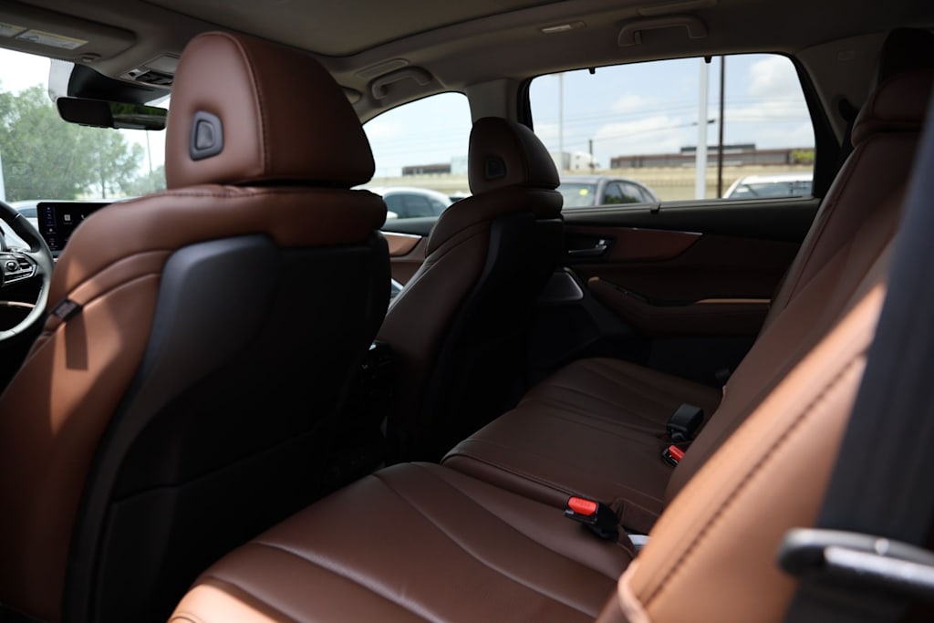 Thumbnail: 2026 Acura MDX - 13